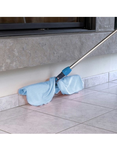 Zbierak podłogowy z ruchomym uchwytem